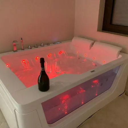 Gæstehus Athena With Private Spa 4*